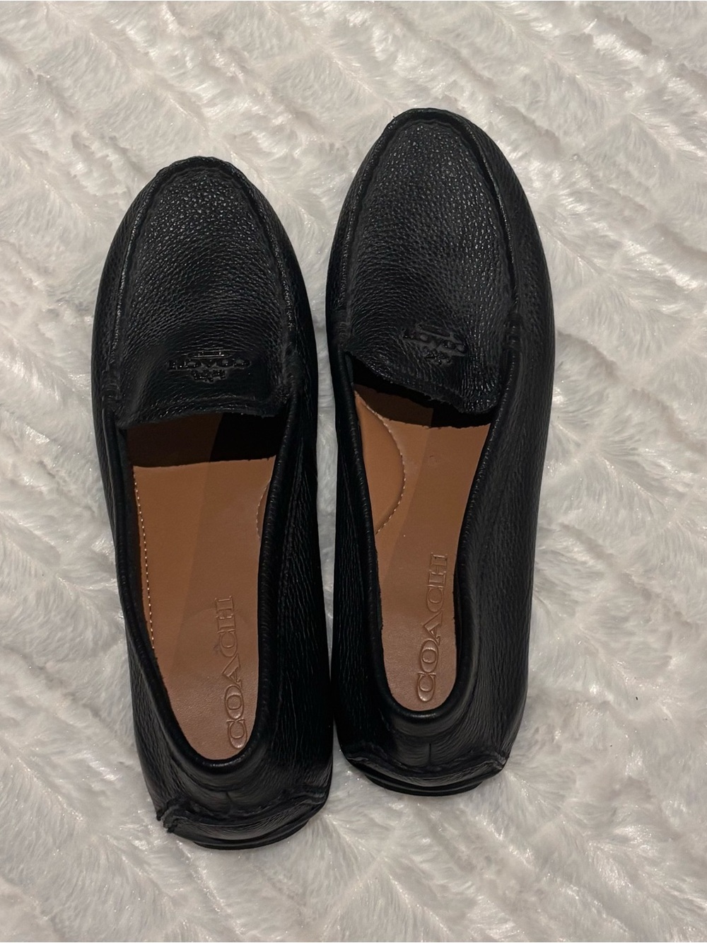 Coach Black Leather Loafers Women’s Size 7B Slip On Driving Shoes - Picture 2 of 4